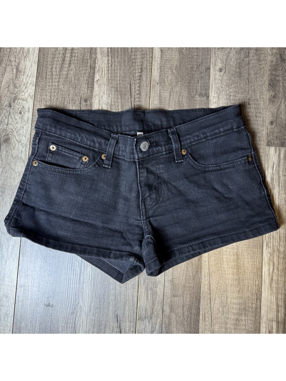 Levi’s Y2K Low Rise Black Denim Short Shorts Women’s W27 Stretch Hot Shorts